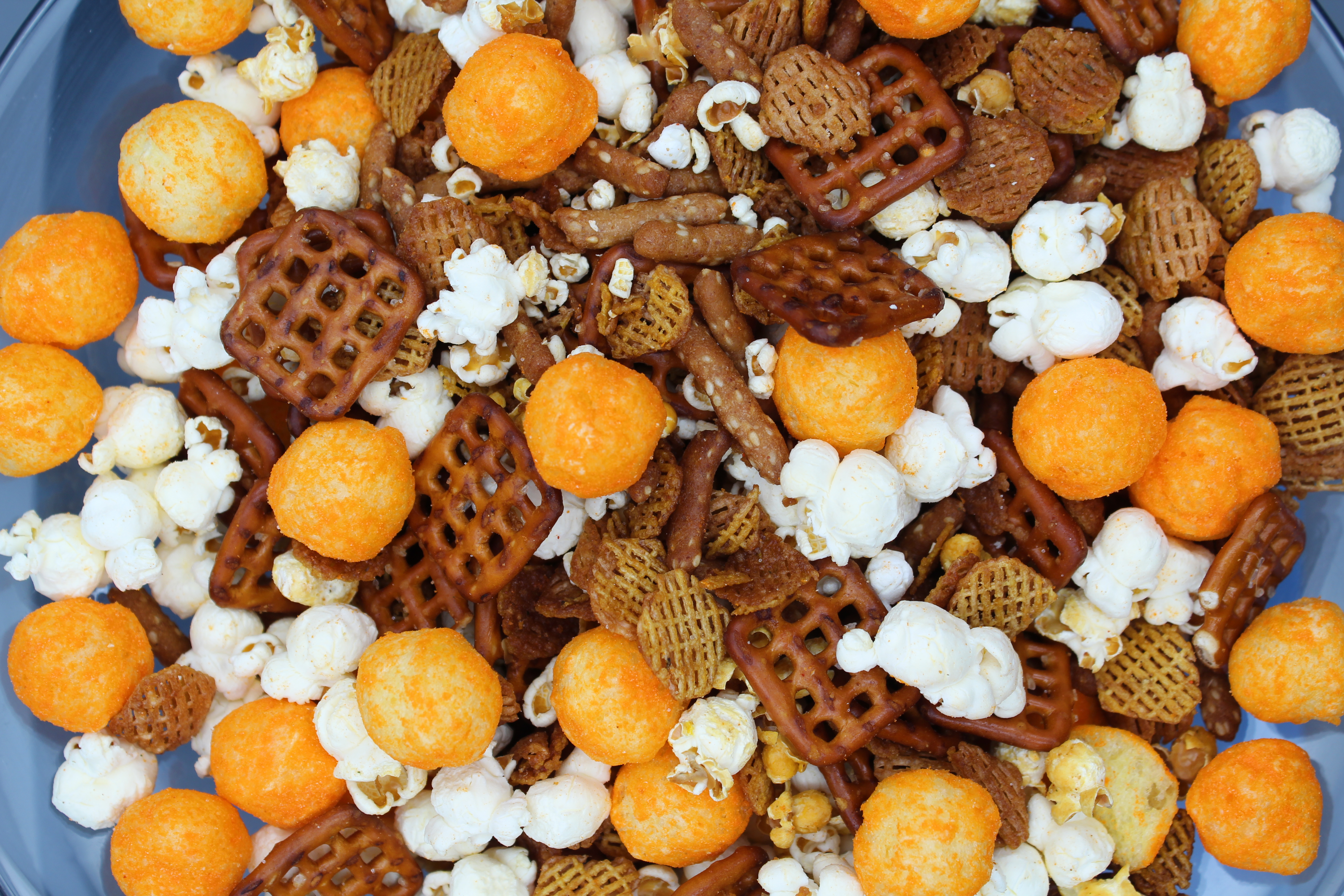 Popcorn Cheese Ball Party Mix
