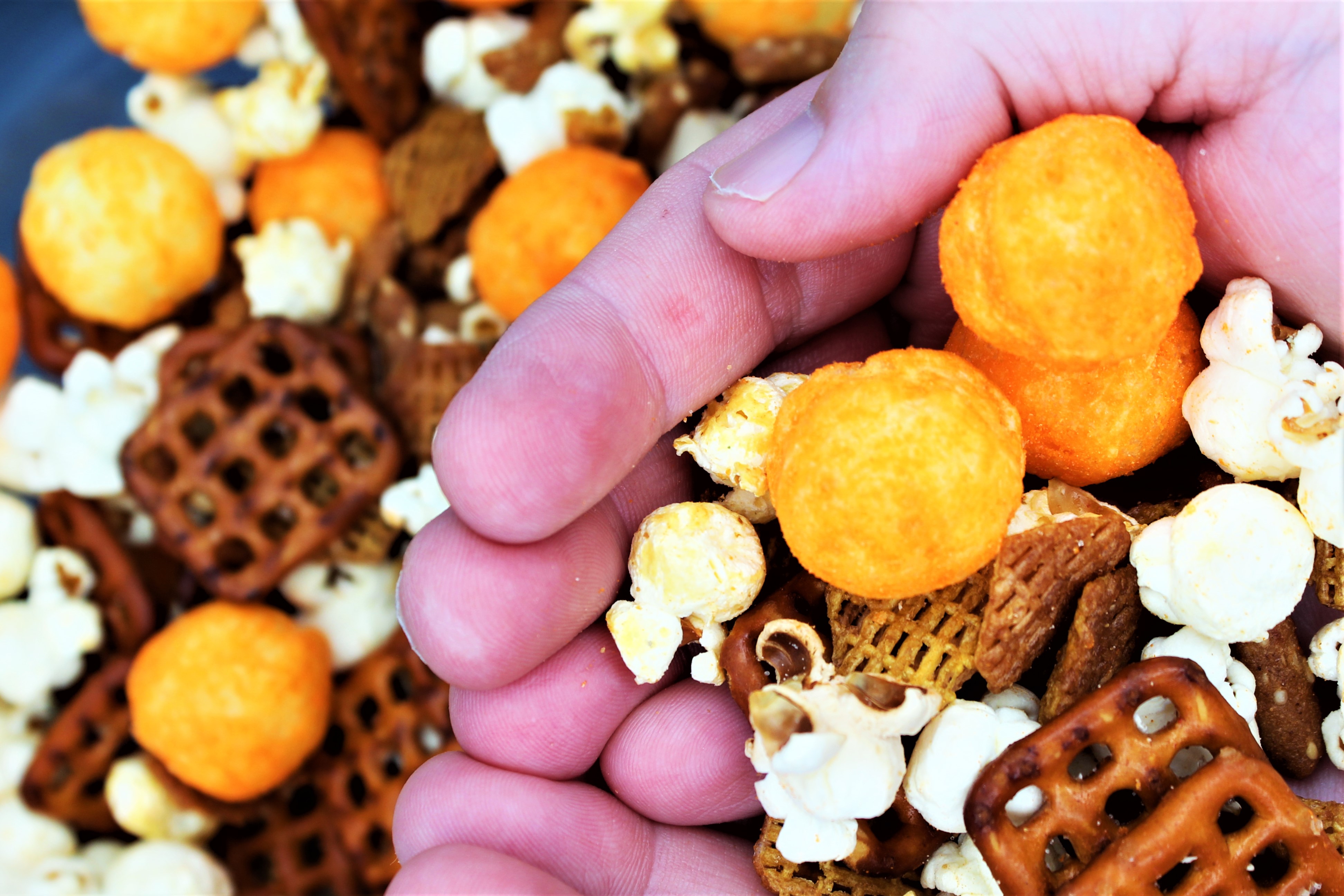 Popcorn Cheese Ball Party Mix