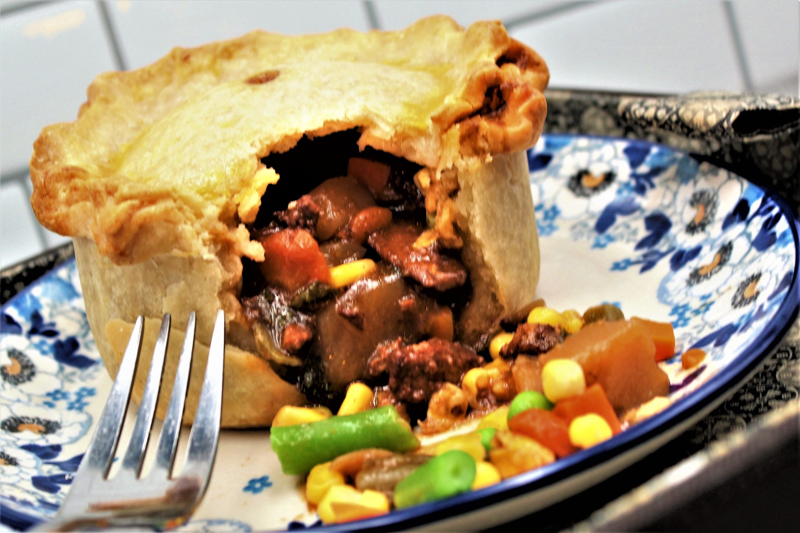 Indiana Mini Steak And Ale Pie